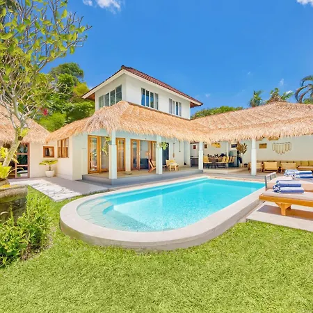 Villa Barcelona - Private 5 Bdr Villa In Seminyak, Best Location, Large Pool & Garden Exterior photo