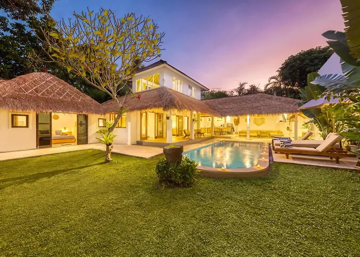 Villa Barcelona - Private 5 Bdr Villa In Seminyak, Best Location, Large Pool & Garden
