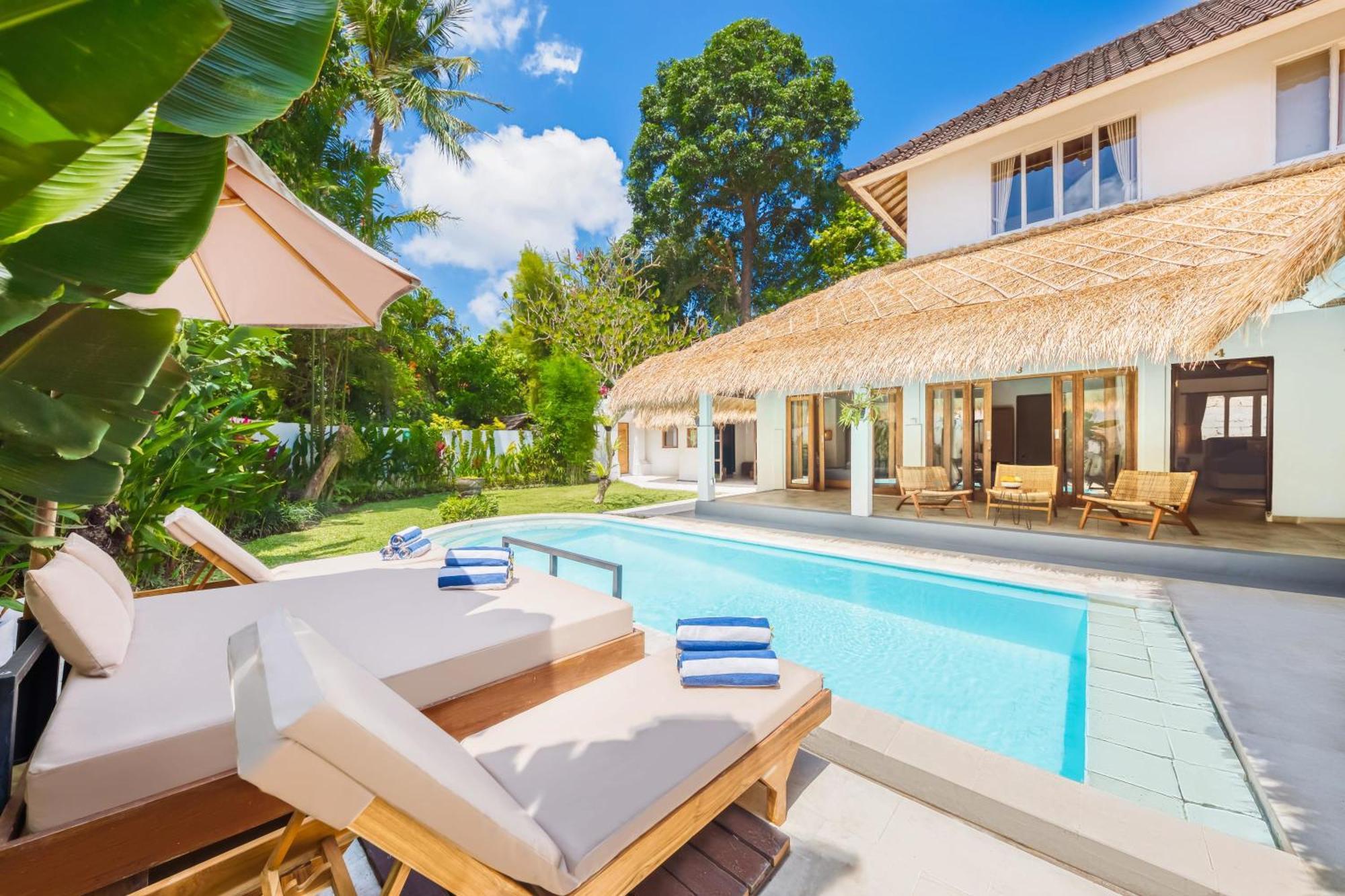 Villa Barcelona - Private 5 Bdr In Seminyak, Location, Large Pool & Garden Seminyak